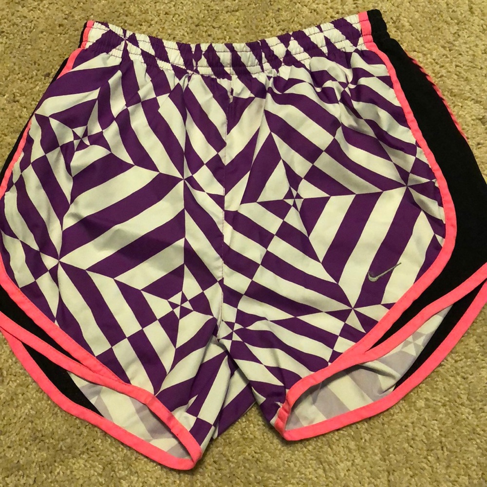 XS Nike running shorts